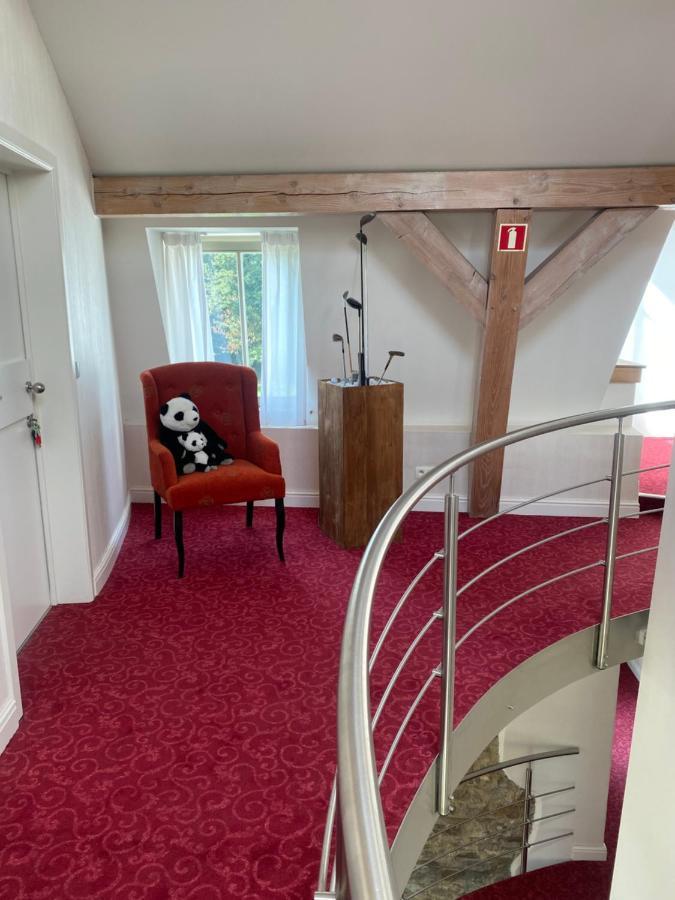 La Chambre Du Chateau De Bernalmont 리에주 외부 사진